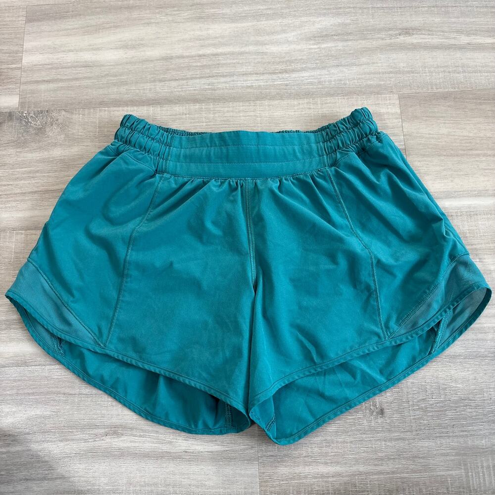Lululemon Hotty Hot Low Rise Short 4" Teal Lagoon Women Size 6